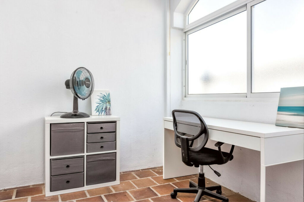 Townhouse Aloha Málaga - image 37