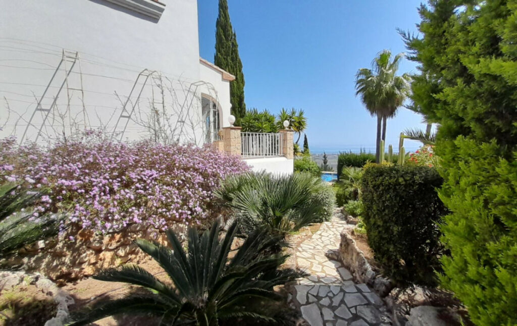 Detached Villa Denia Alicante - image 37