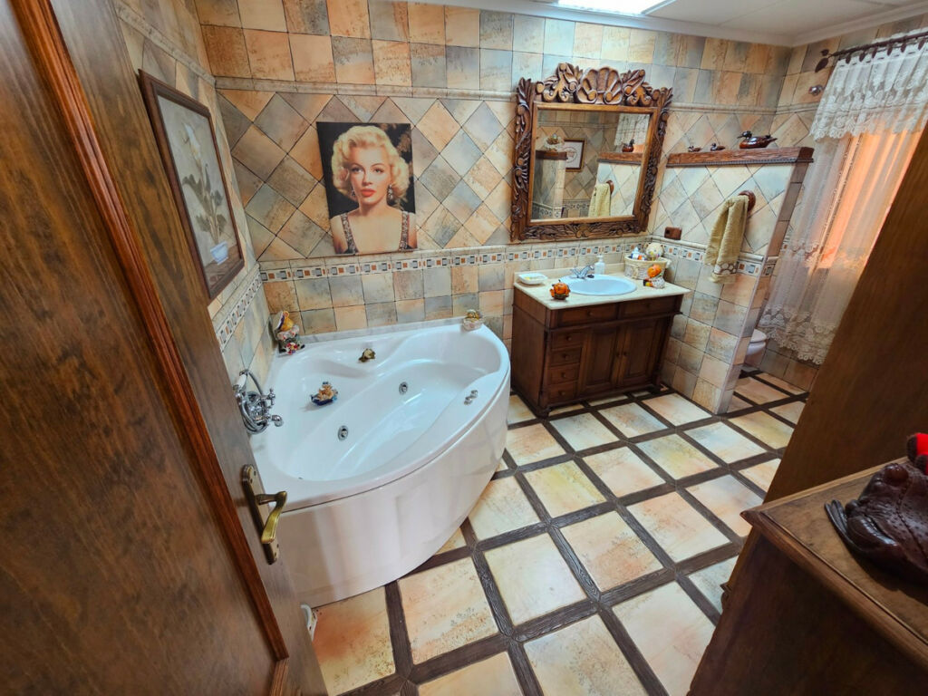 Detached Villa Daya Nueva Alicante - image 37