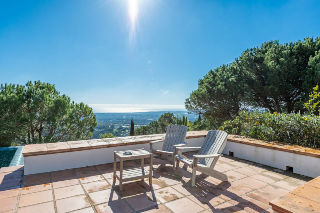 Detached Villa Sotogrande Cádiz - image 38