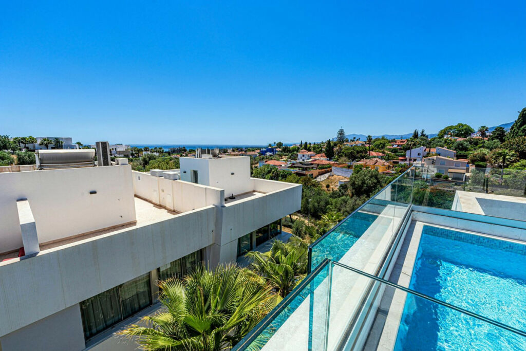 Semi-Detached House Río Real Málaga - image 39