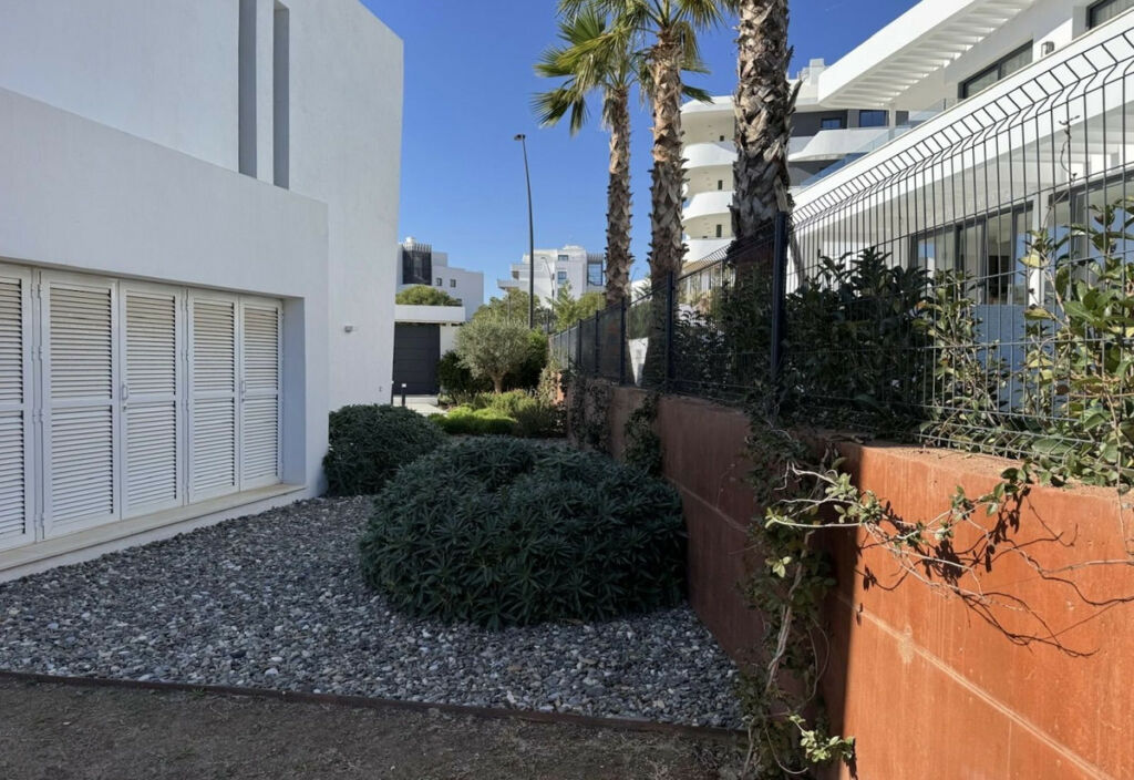 Detached Villa Fuengirola Málaga - image 35