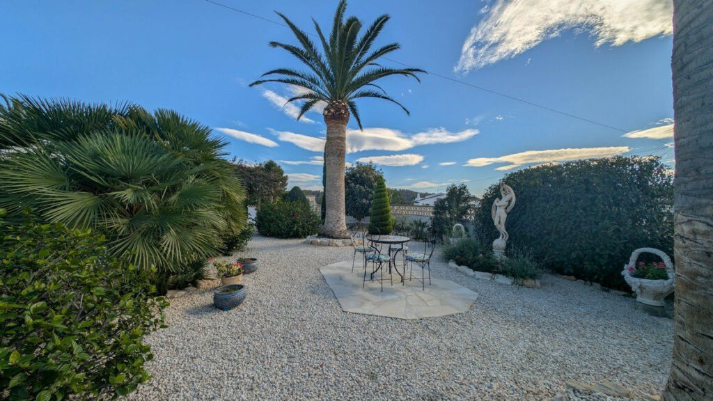 Detached Villa Calpe Alicante - image 9