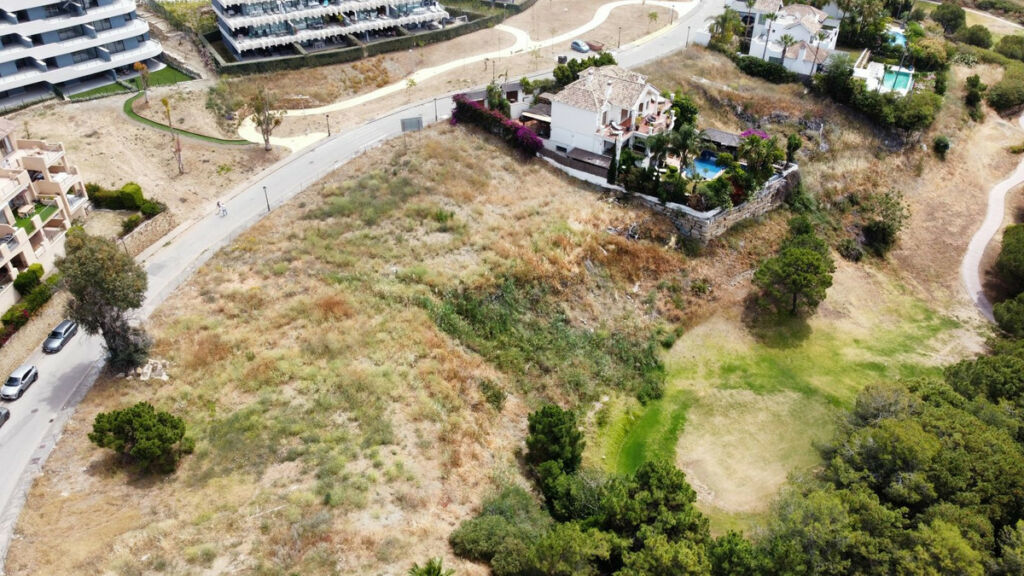 Residential Plot Selwo Málaga - image 4