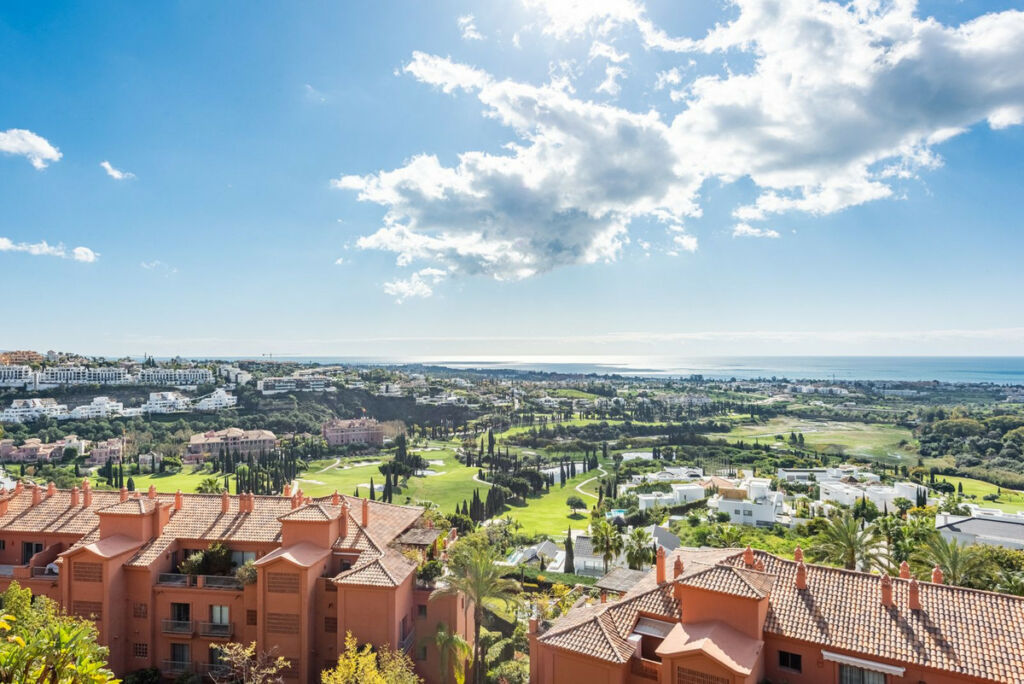 Penthouse Los Flamingos Málaga - image 4