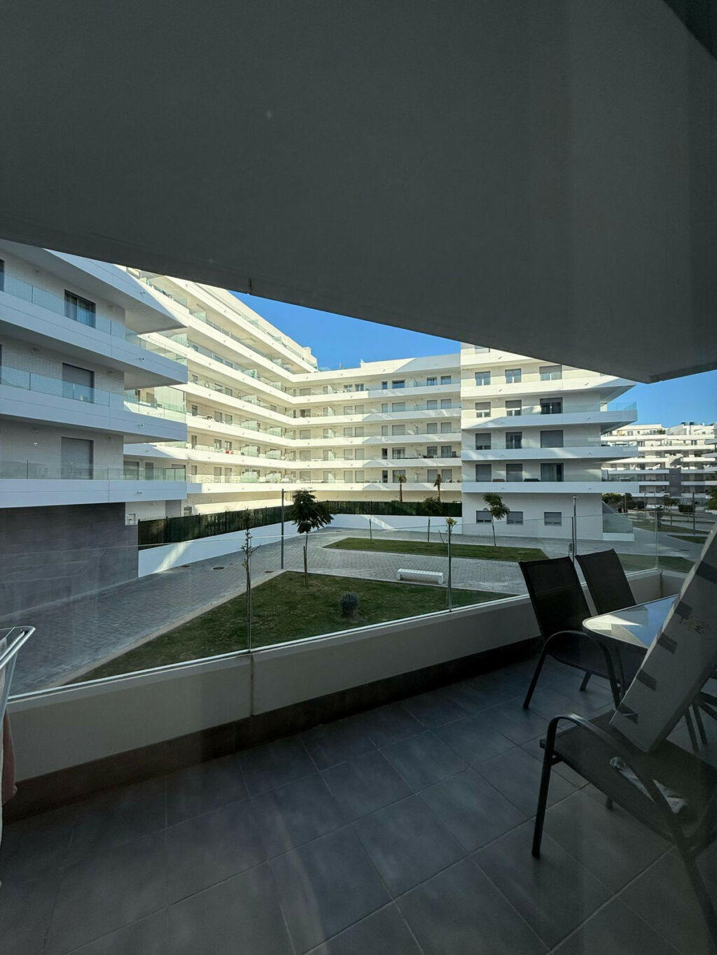 Middle Floor Apartment Marbella Málaga - image 5