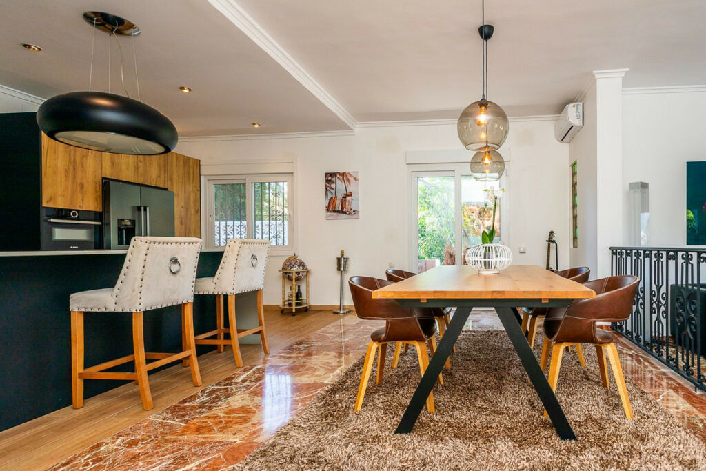 Detached Villa Torrenueva Málaga - image 4