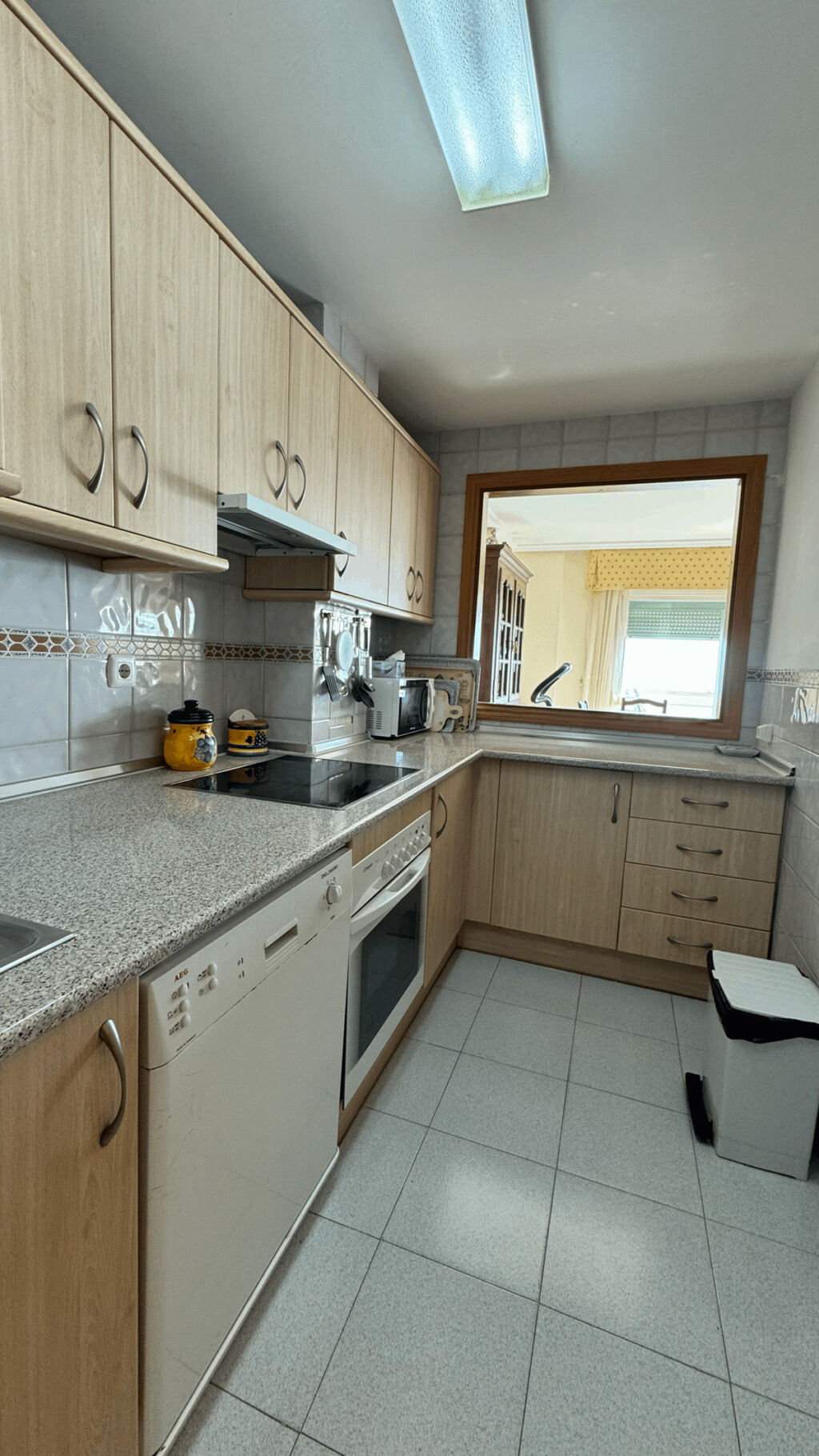 Middle Floor Apartment Fuengirola Málaga - image 4
