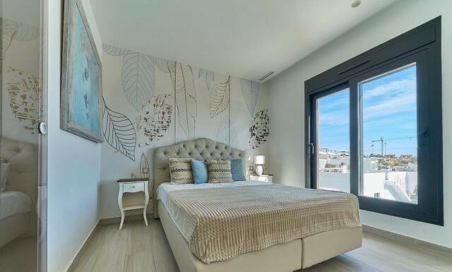 Bungalow Finestrat Alicante - image 2