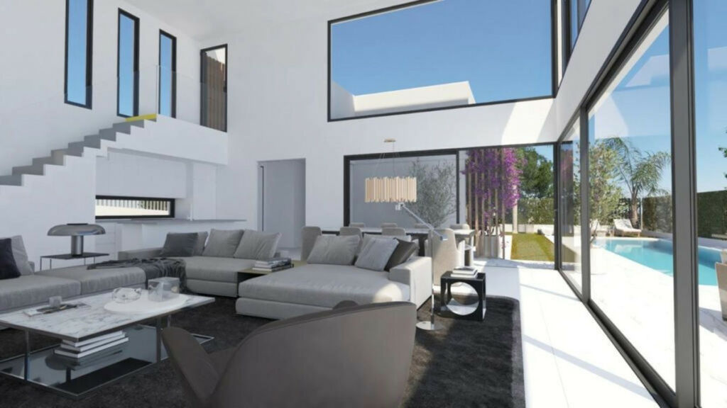Detached Villa Estepona Málaga - image 4