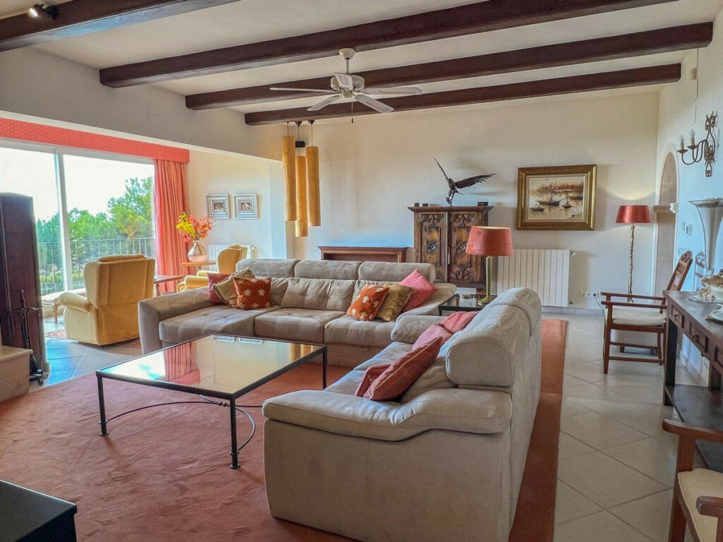Detached Villa Altea Alicante - image 4