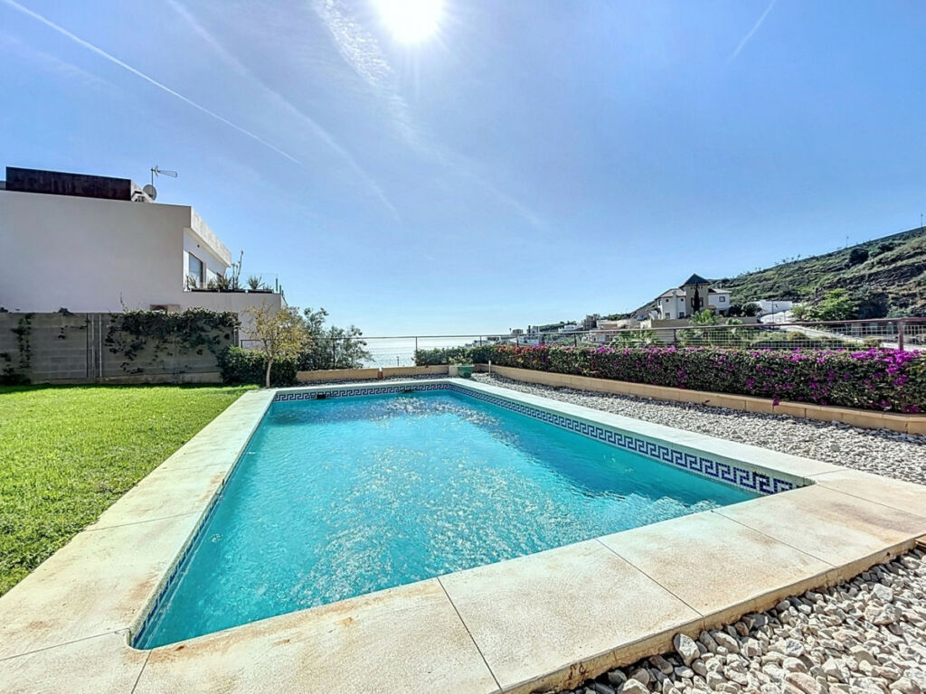 Detached Villa Torrox Málaga - image 4