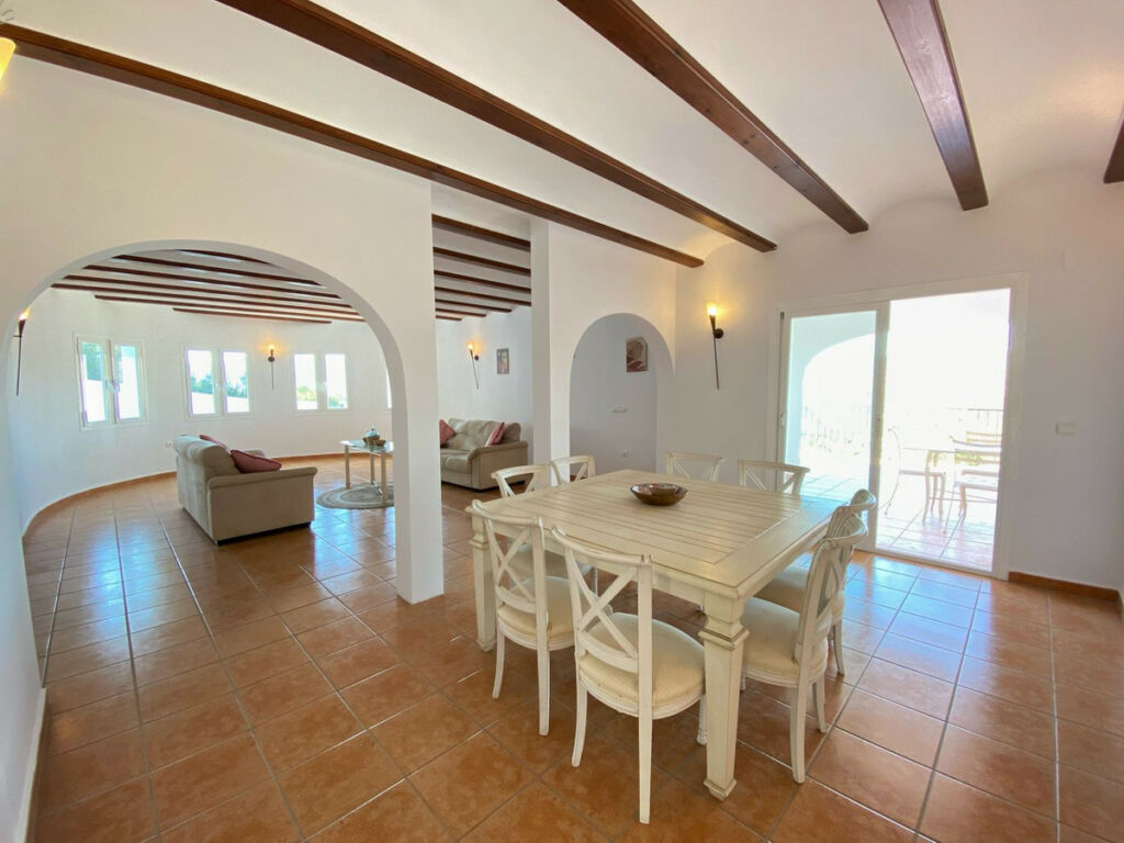 Detached Villa Lliber Alicante - image 4