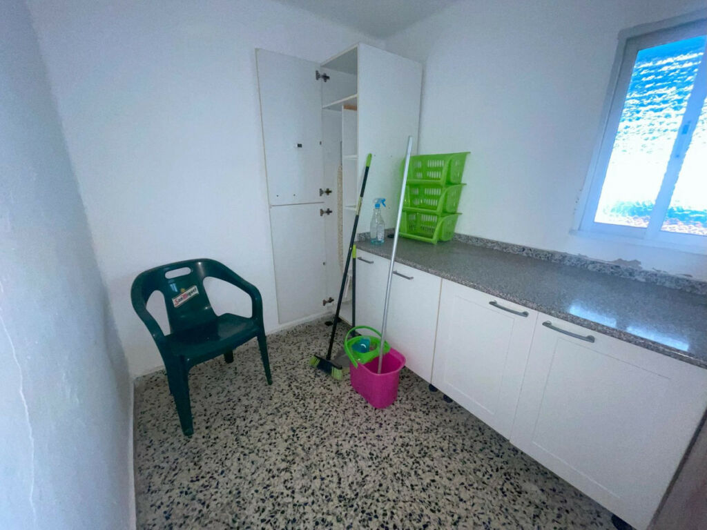 Ground Floor Apartment Estepona Málaga - image 4