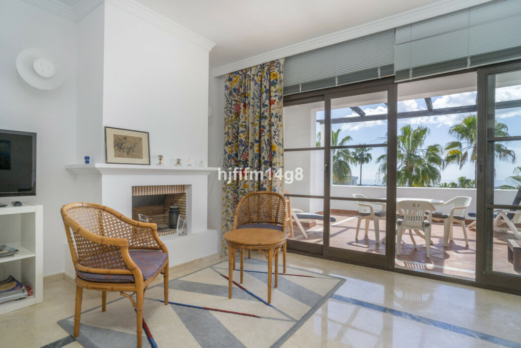 Penthouse Los Arqueros Málaga - image 4