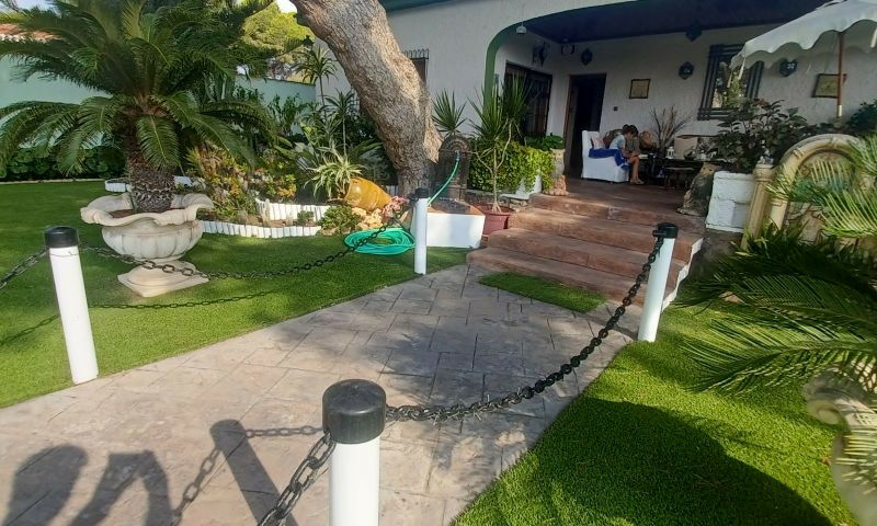 Detached Villa Orihuela Costa Alicante - image 4