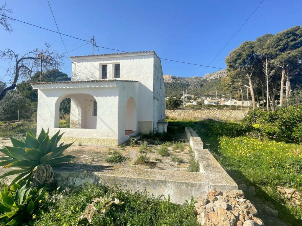 Detached Villa Calpe Alicante - image 4
