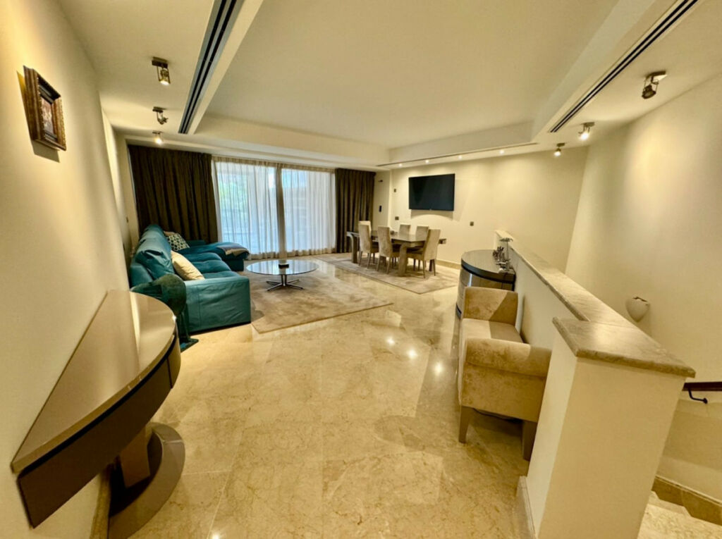 Ground Floor Apartment San Pedro de Alcántara Málaga - image 5