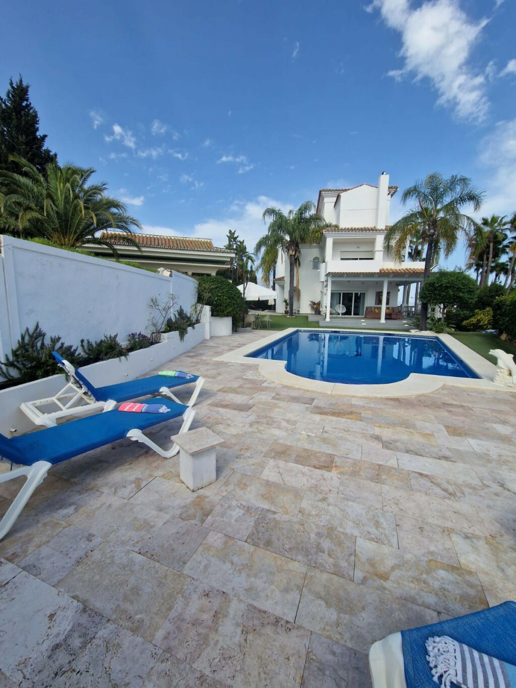 Detached Villa Atalaya Málaga - image 4