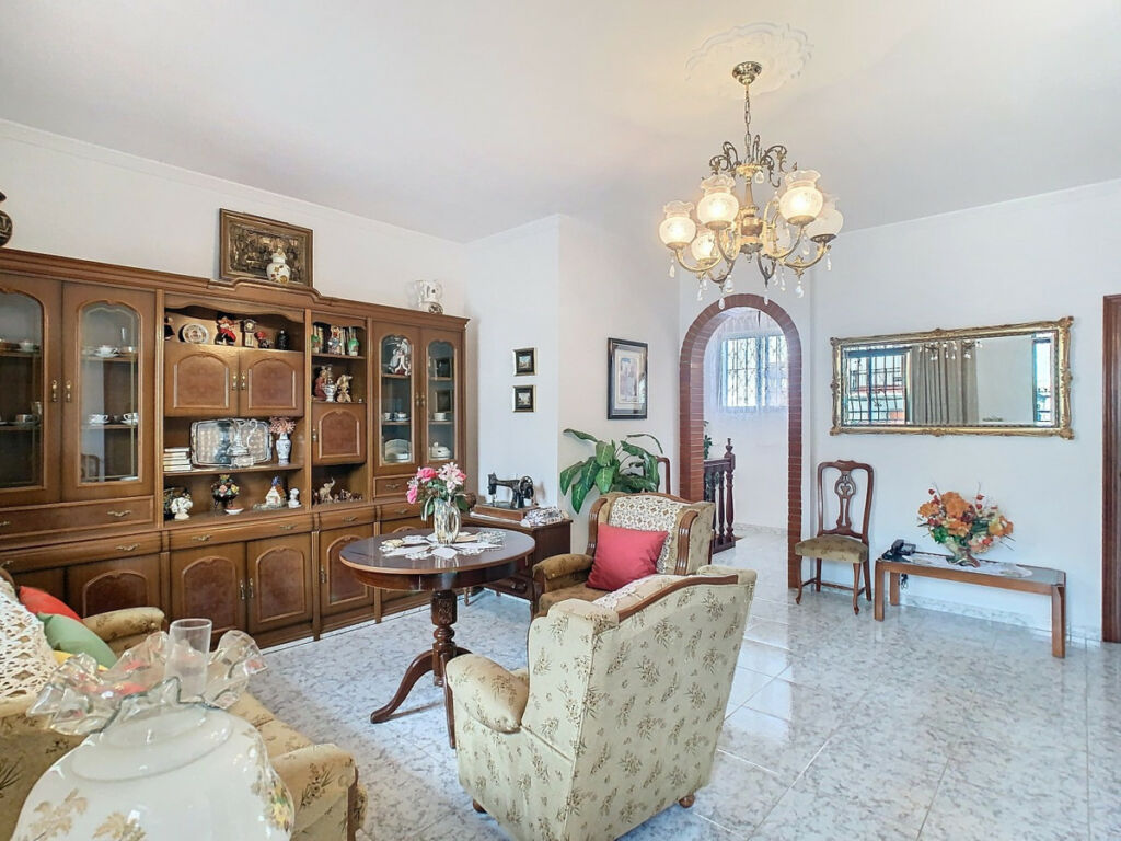 Semi-Detached House Periana Málaga - image 4