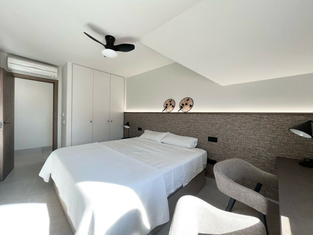 Penthouse Fuengirola Málaga - image 4