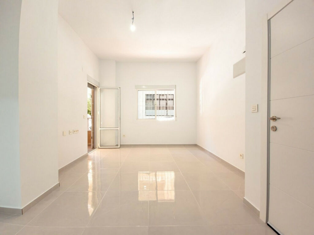 Ground Floor Apartment Torrevieja Alicante - image 4