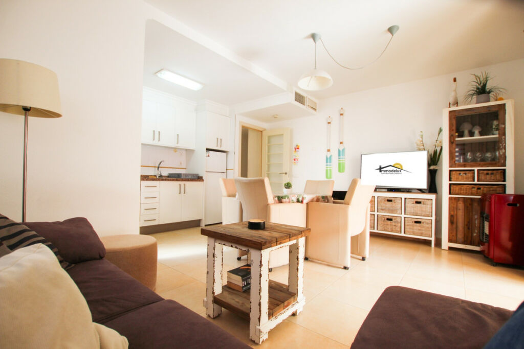 Middle Floor Apartment Calpe Alicante - image 4