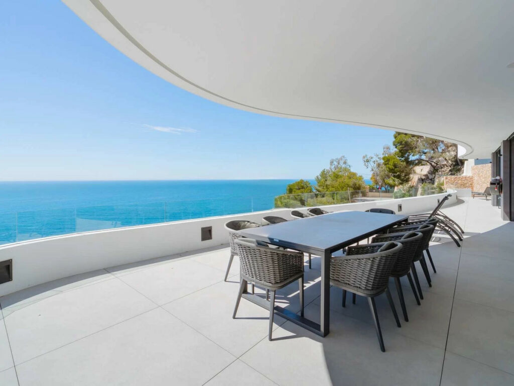 Detached Villa Javea Alicante - image 4