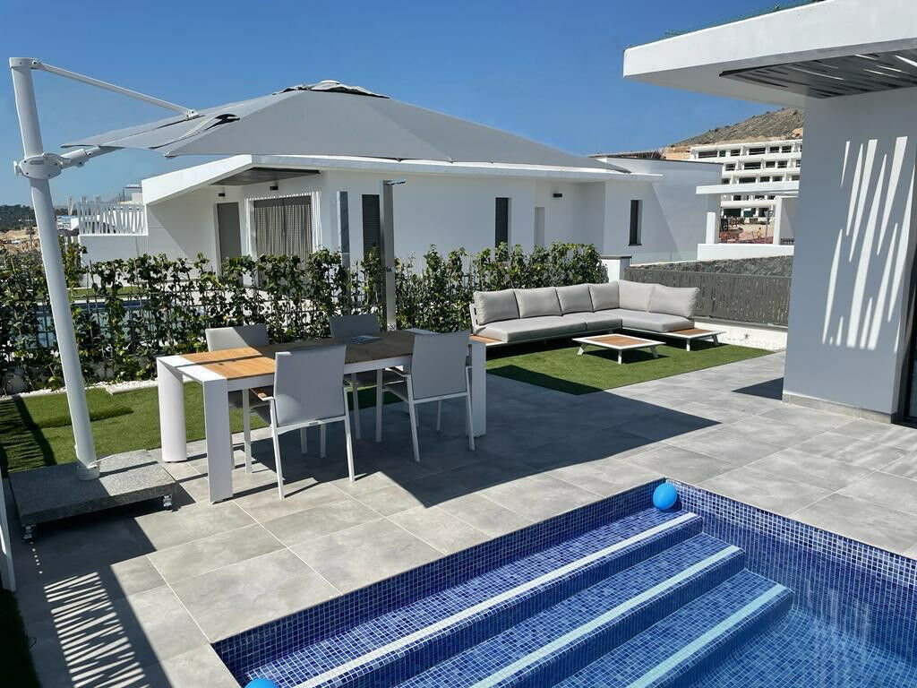 Detached Villa Finestrat Alicante - image 4