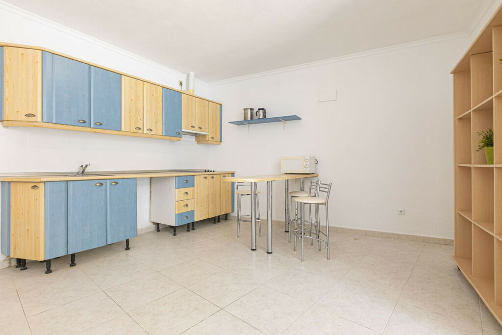 Ground Floor Apartment Calahonda Málaga - image 4