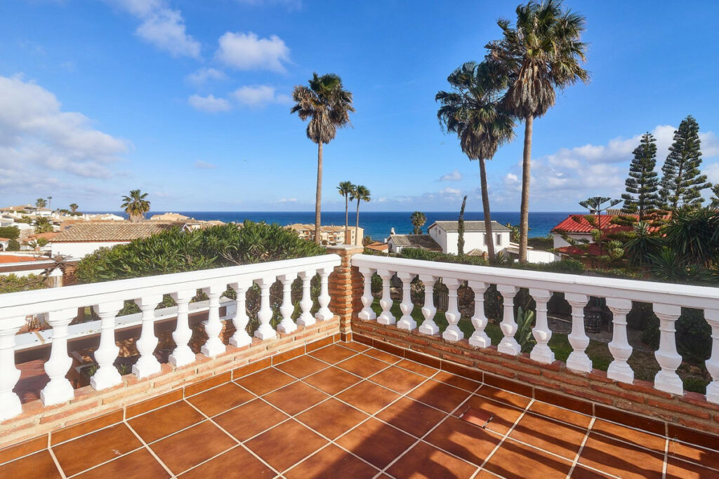Detached Villa Mijas Málaga - image 40