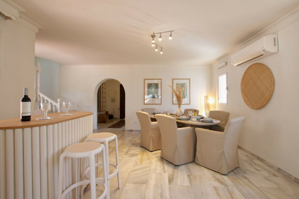 Detached Villa Costabella Málaga - image 40