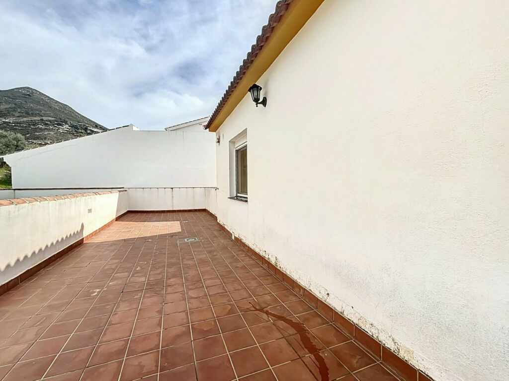 Semi-Detached House Cómpeta Málaga - image 40
