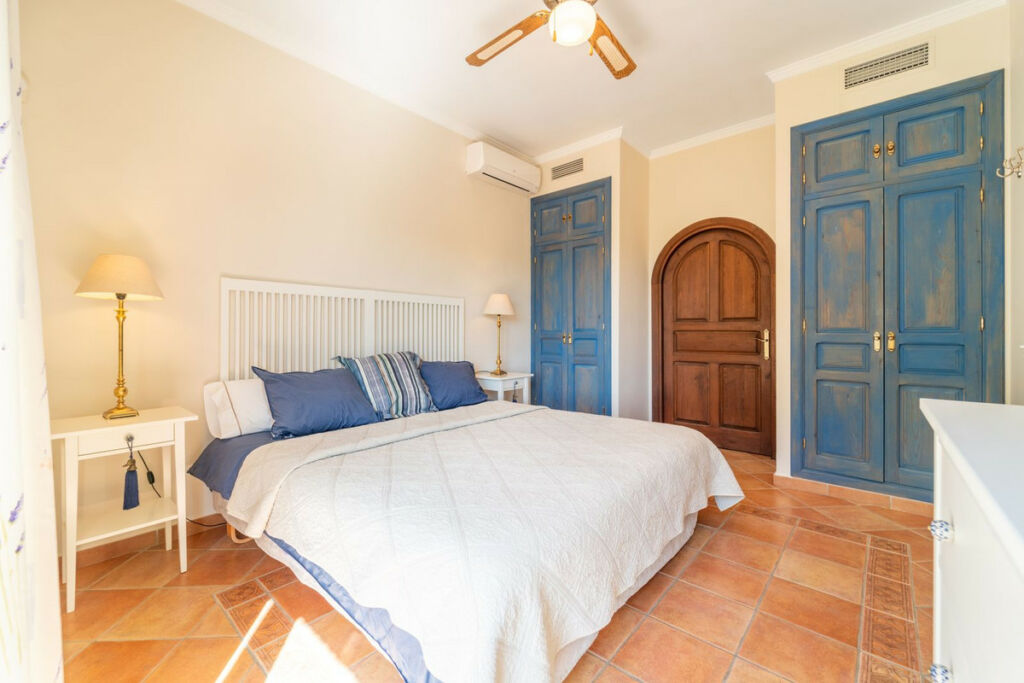 Detached Villa Benalmadena Málaga - image 40