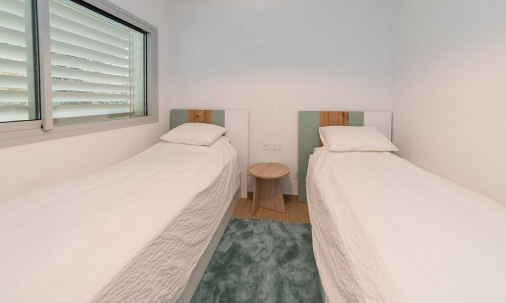 Middle Floor Apartment Carvajal Málaga - image 40