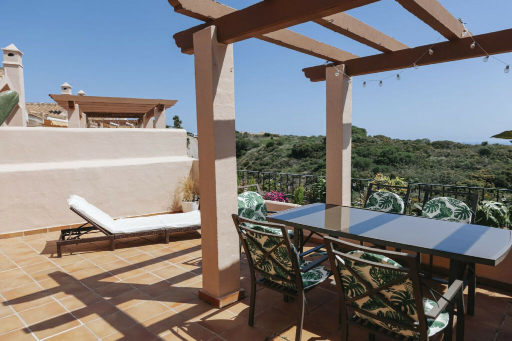Penthouse Manilva Málaga - image 40