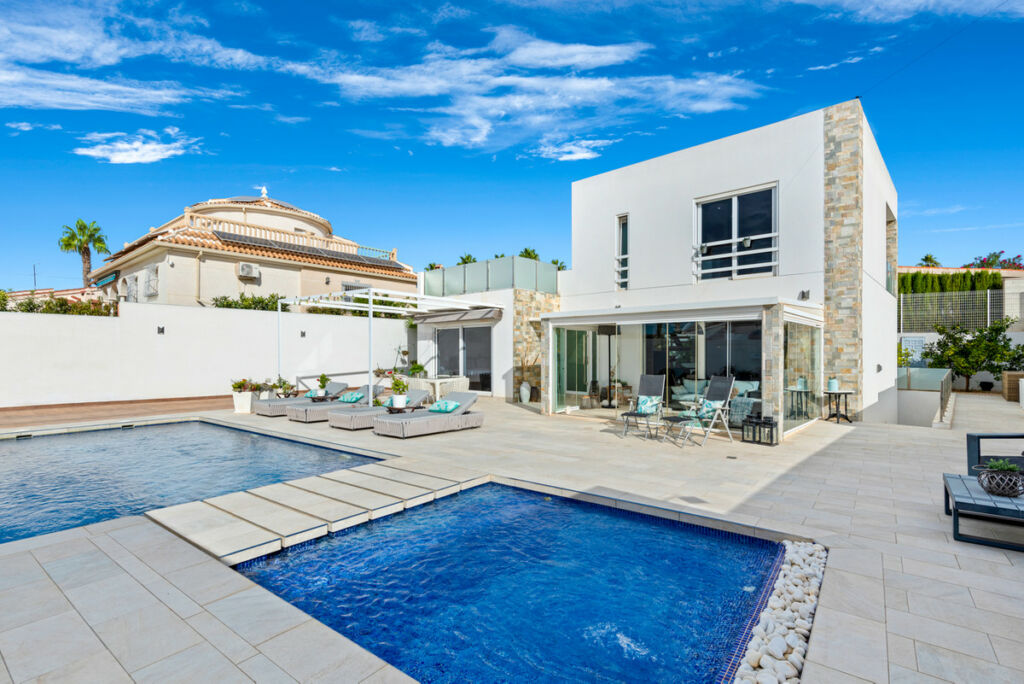Detached Villa Ciudad Quesada Alicante - image 41