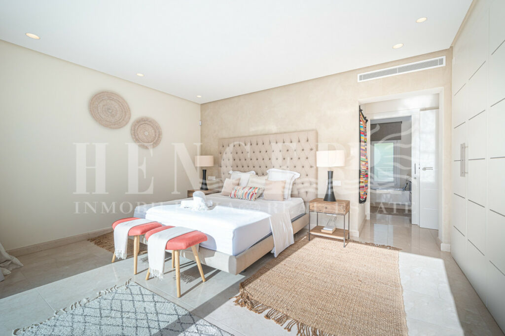 Penthouse The Golden Mile Málaga - image 41