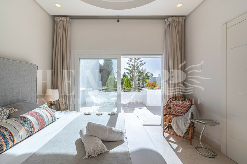 Penthouse The Golden Mile Málaga - image 42