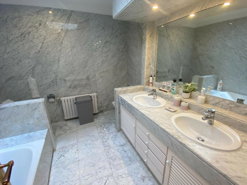 Detached Villa Guadalmina Baja Málaga - image 43