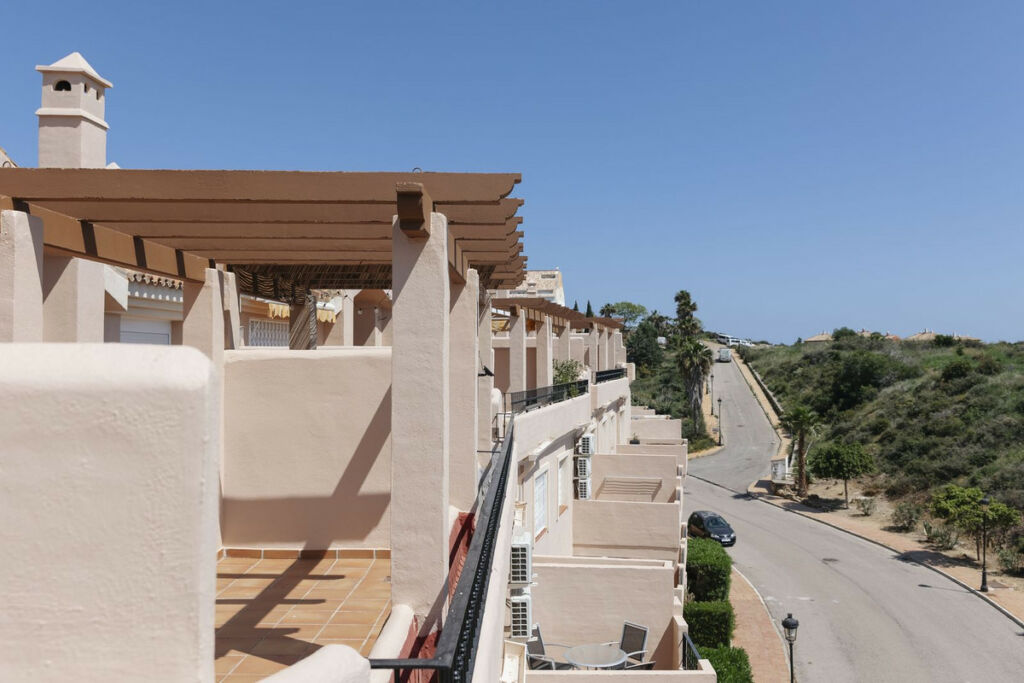 Penthouse Manilva Málaga - image 43
