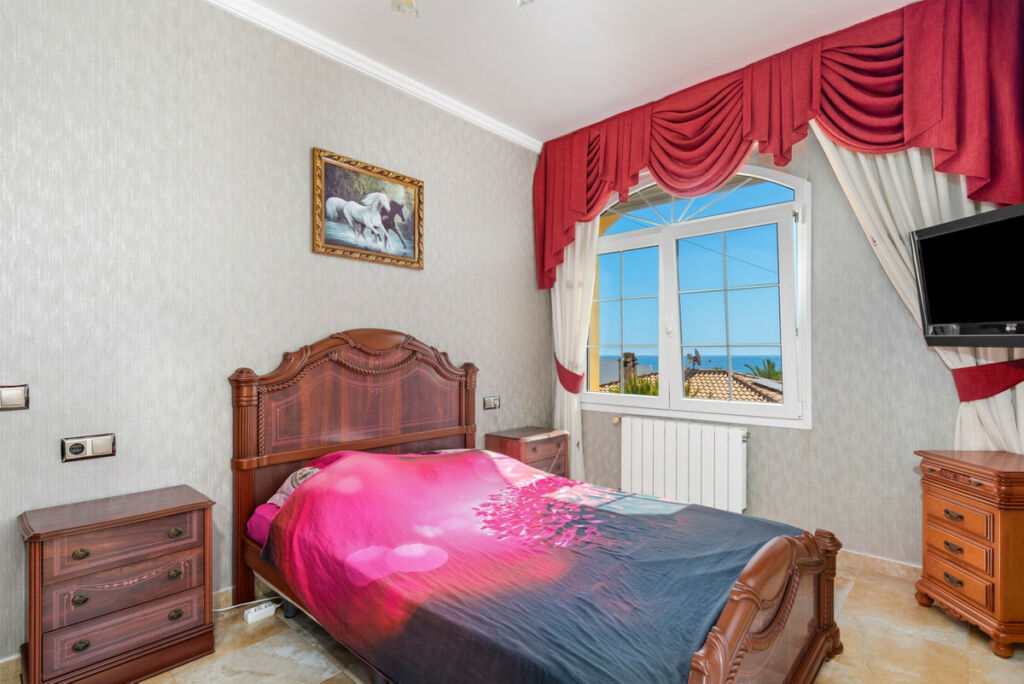 Detached Villa Playa Flamenca Alicante - image 43