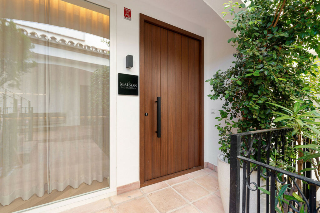 Townhouse The Golden Mile Málaga - image 43