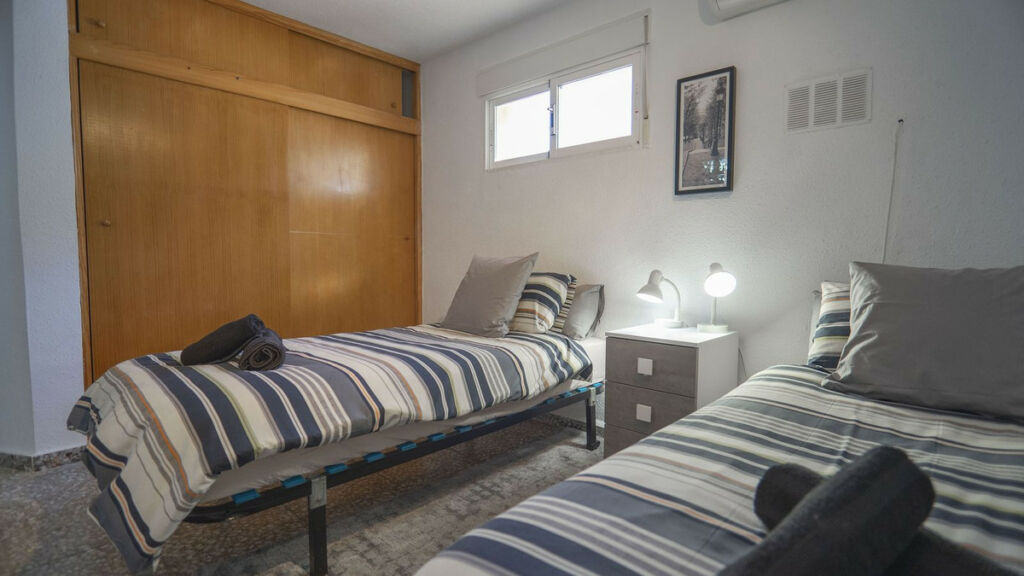 Detached Villa Villamartin Alicante - image 44