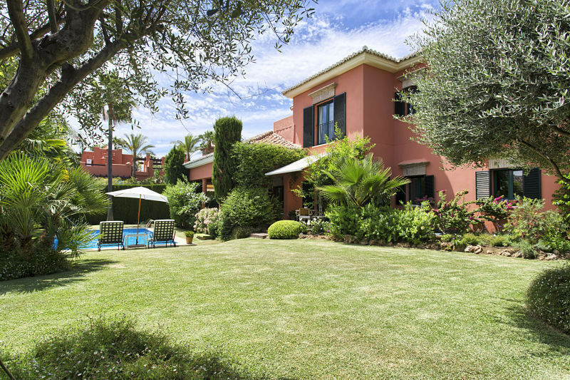 Detached Villa Nagüeles Málaga - image 44