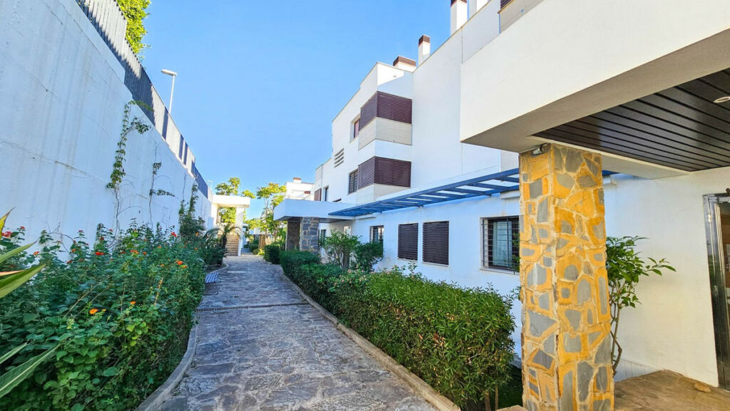 Middle Floor Apartment Casares Playa Málaga - image 44