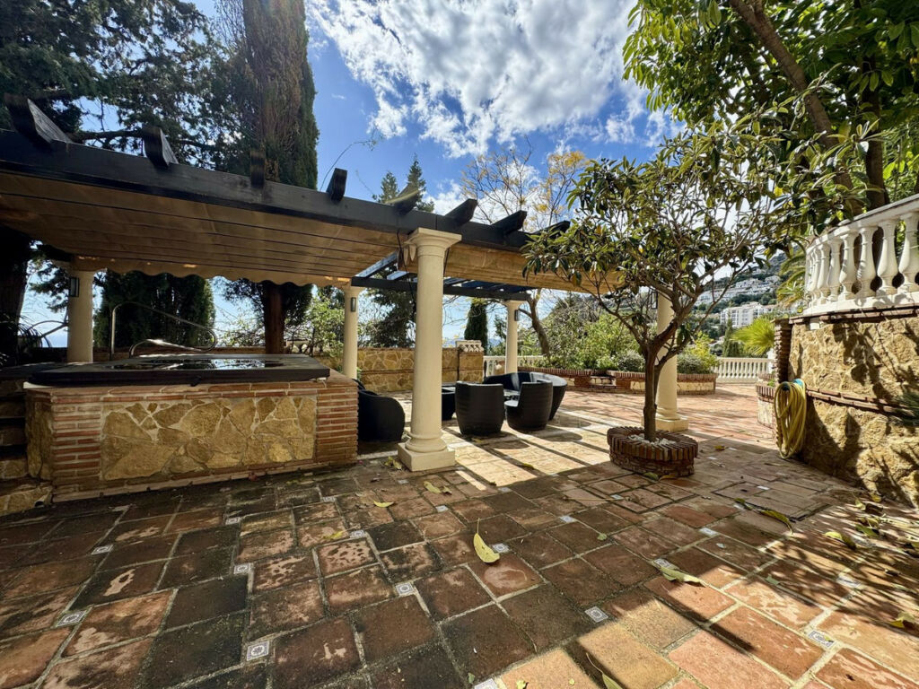 Detached Villa Mijas Málaga - image 46