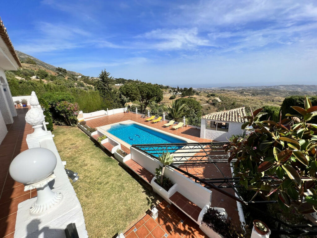 Detached Villa Mijas Málaga - image 31