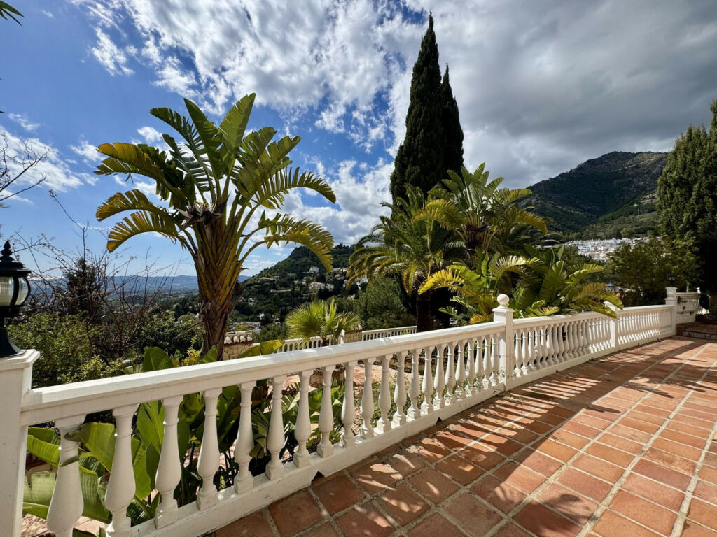 Detached Villa Mijas Málaga - image 47