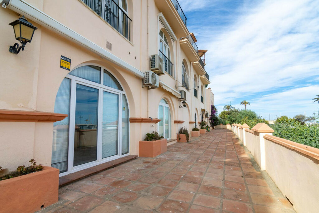 Townhouse Estepona Málaga - image 48